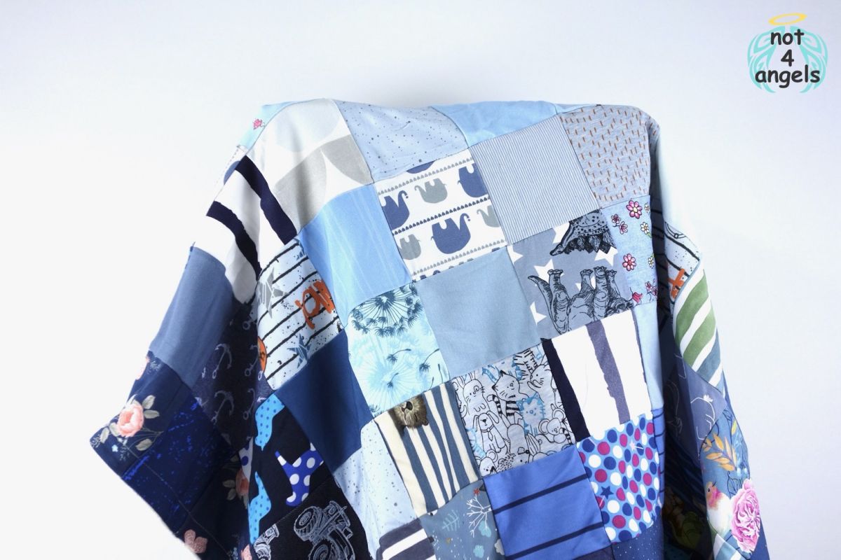 Baby-Kuscheldecke blau (ecru)