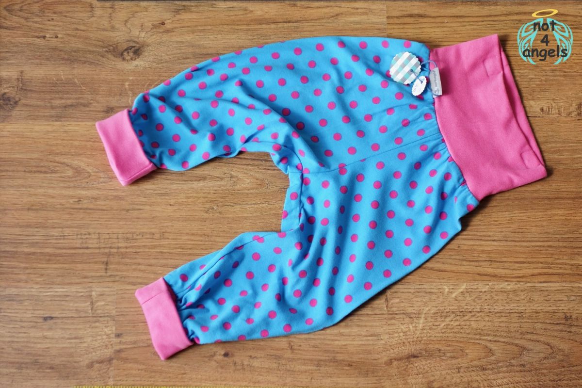 Mitwachshose Punkte pink auf türkis Gr. 80-86